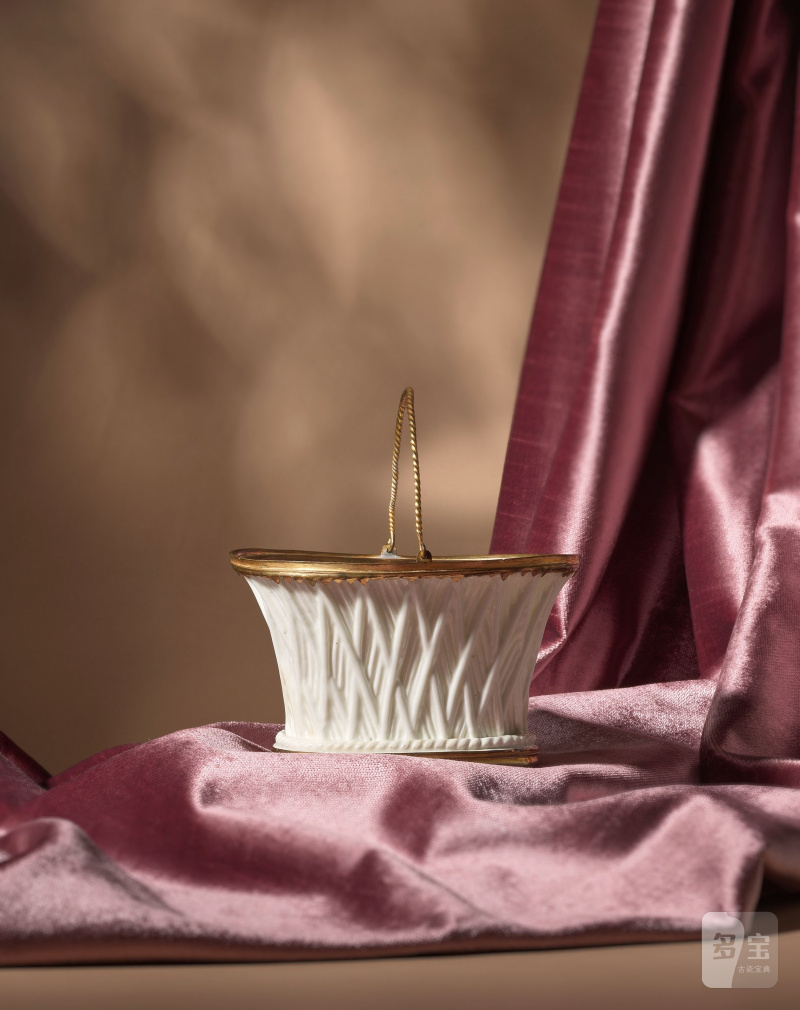A Chelsea white basket, circa 1745-49 - 图4